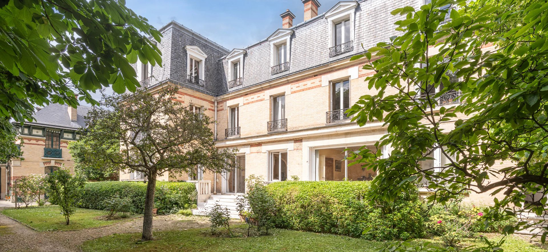 Discover this property: Paris 75016 - France - House, 10 bedrooms - Slideshow Picture 2