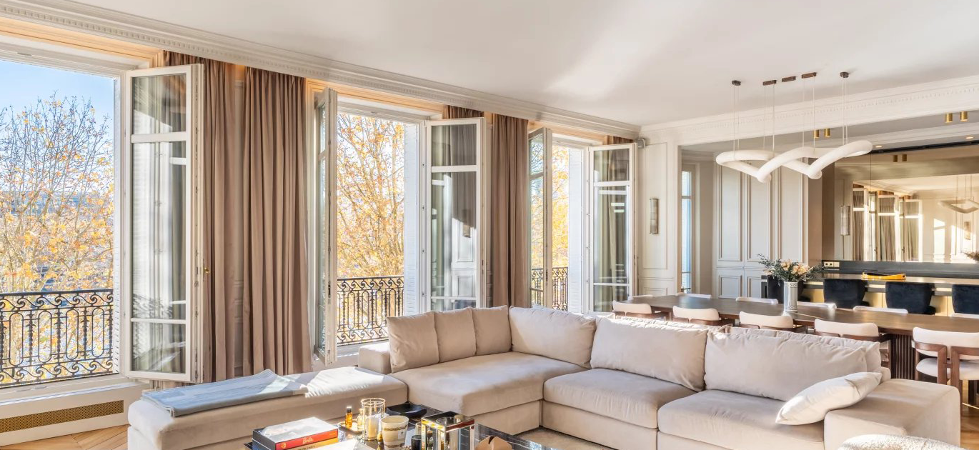 Discover this property: Paris 75016 - France - Apartment, 6 rooms, 3 bedrooms - Slideshow Picture 3